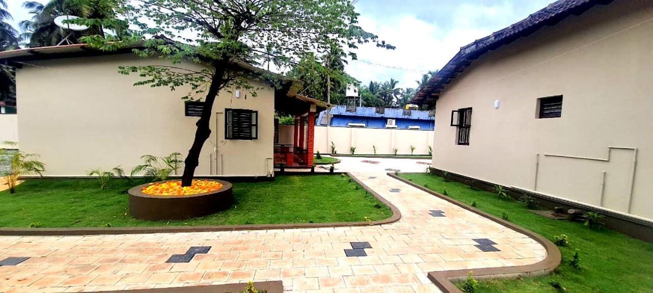 Coastal Hideoout Family Cottages Malpe Ngoại thất bức ảnh